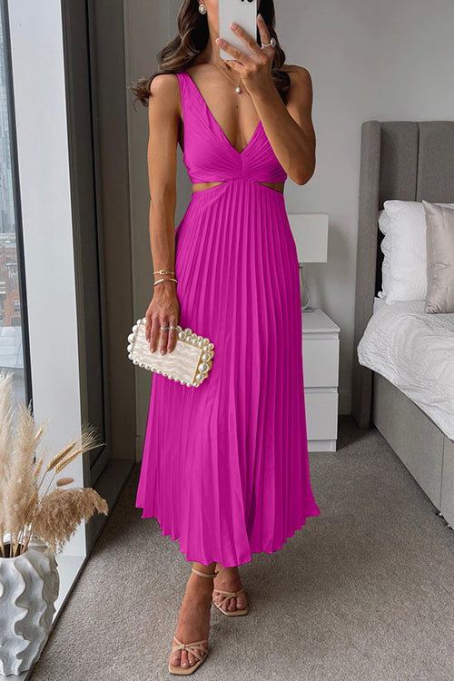 Grace | Flowy Pleated Maxi Dress
